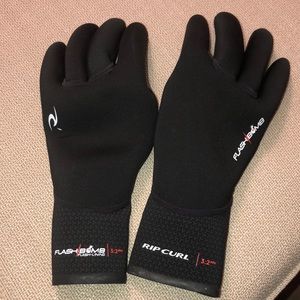 RIP CURL flashbomb XS 3/2mm gloves